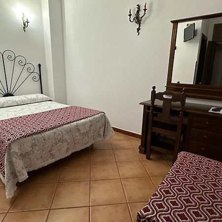 Posada Ana Ponce Sierra de Yeguas Esterno foto